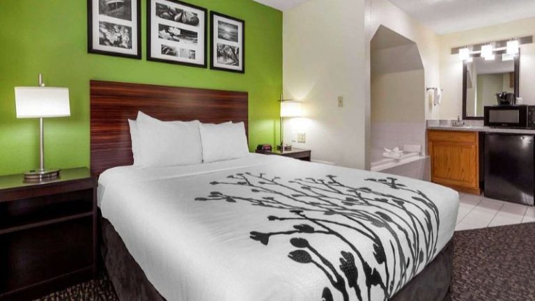 Sleep Inn & Suites Omaha Airport