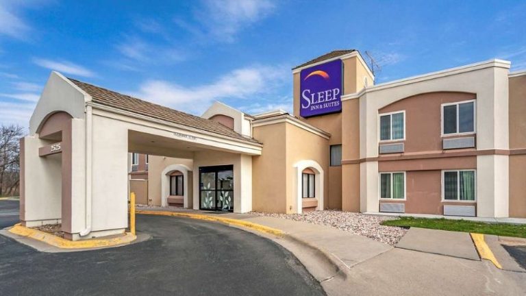 Sleep Inn & Suites Omaha Airport