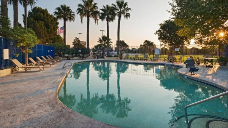 Stevens Inn