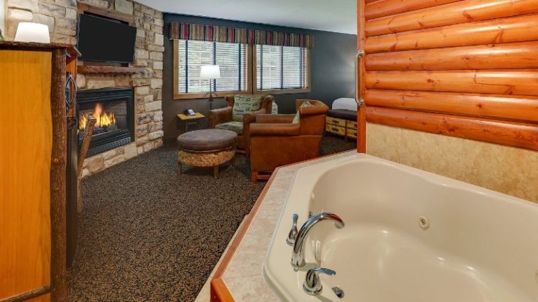 Stoney Creek Inn – Quincy