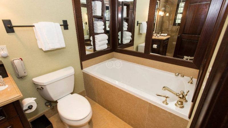 The Brazilian Court Hotel & Beach Club, room with private jacuzzi, photo 1