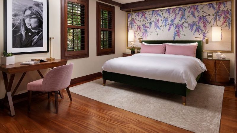 The Brazilian Court Hotel & Beach Club, room with private jacuzzi, photo 2
