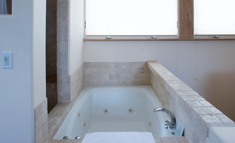 The Cottage Inn & Spa