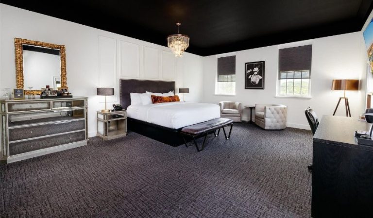 The Delafield Hotel