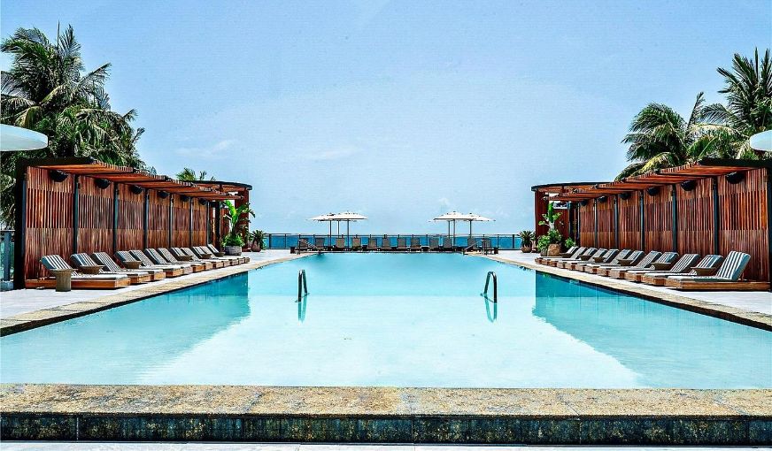 Signia by Hilton Diplomat Beach Resort, room with private jacuzzi, photo 6