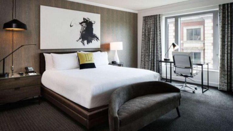 The Logan Philadelphia, Curio Collection by Hilton