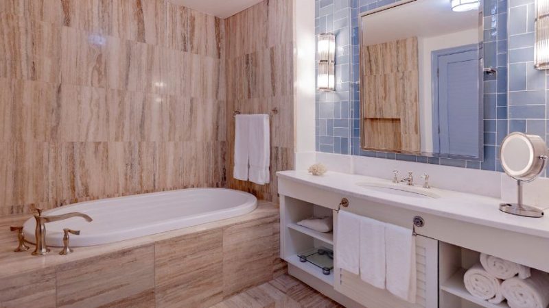 The Seagate Hotel & Spa, room with private jacuzzi, photo 1