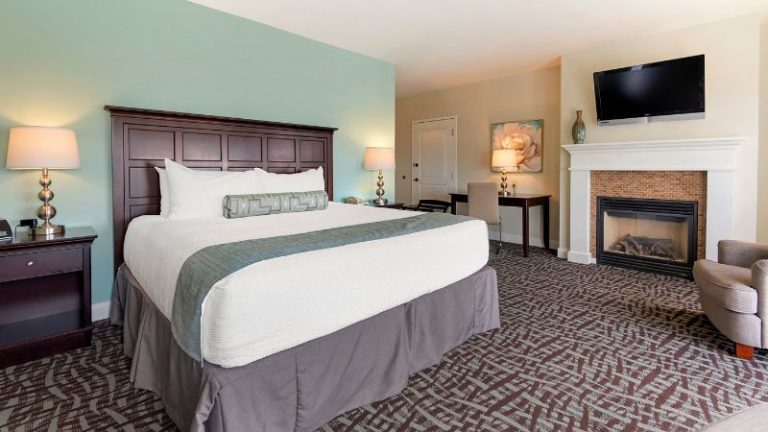 Union Bluff Hotel & Meeting House