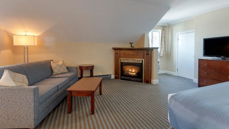 Union Bluff Hotel & Meeting House