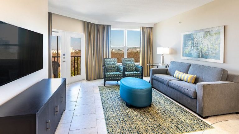 Vacation Village at Parkway, FL