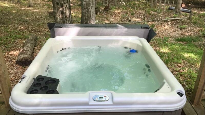 Arrowhead Cabin, cabin with a private hot tub, photo 1