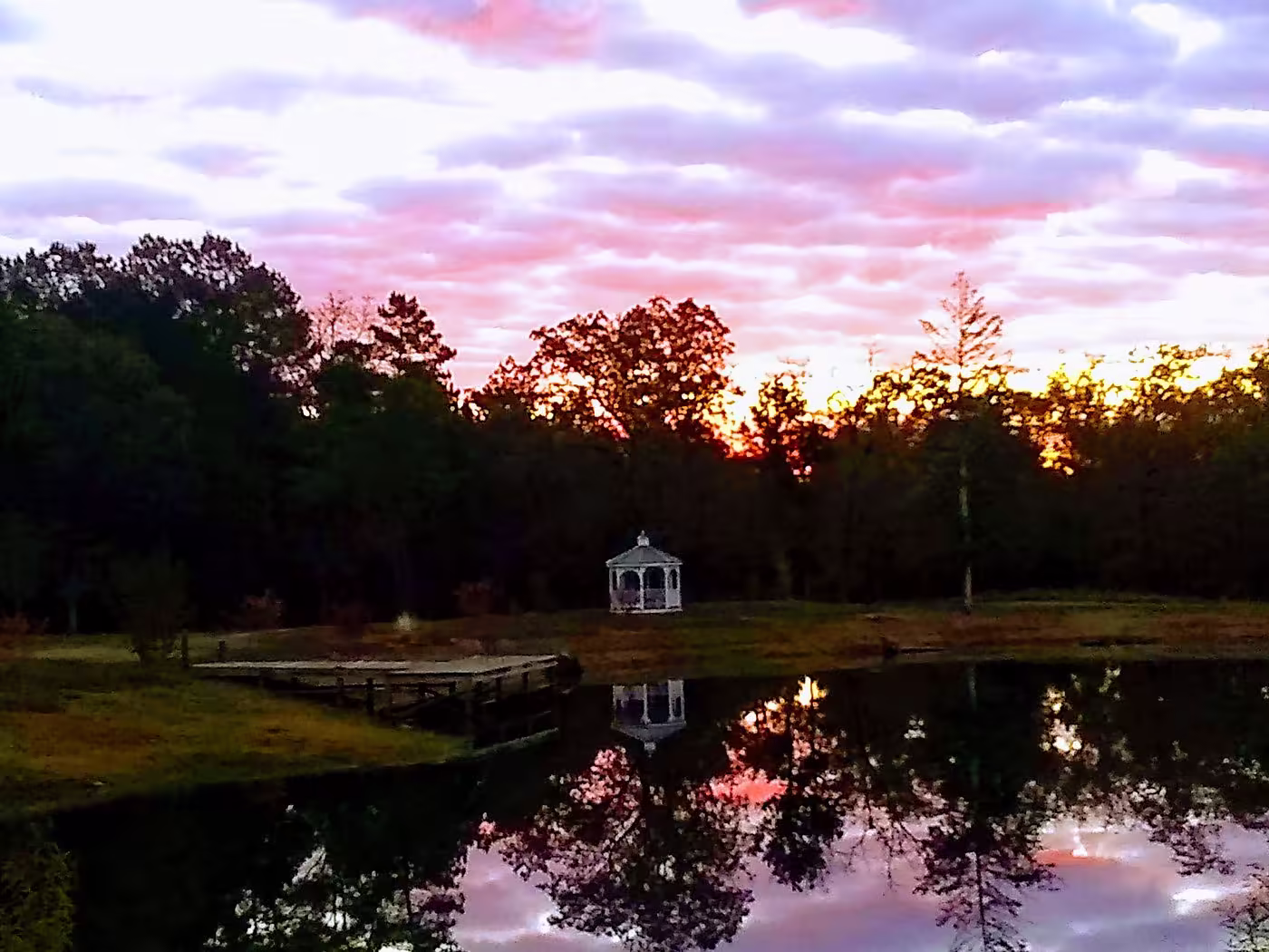 Country Charm Log Cabins, cabin with a private hot tub, photo 5