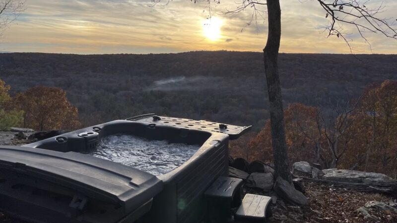 Mountainside Spa With View, cabin with a private hot tub