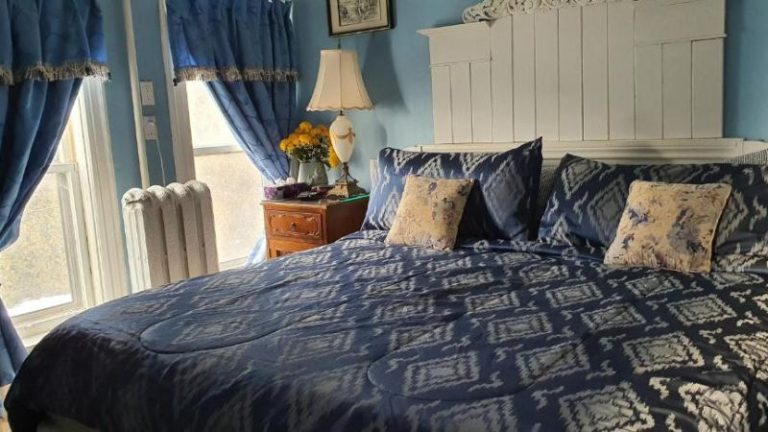 A Moment in Time Bed & Breakfast