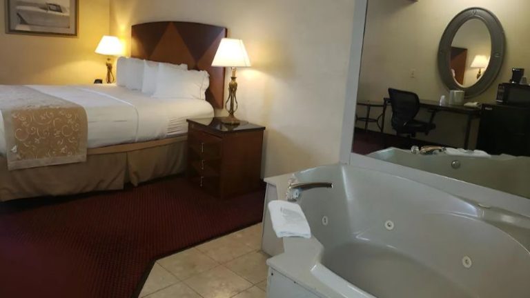A Victory Suites