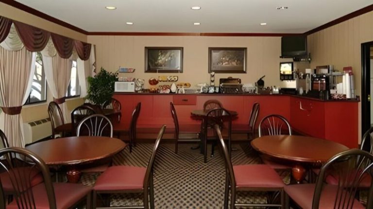 A Victory Suites