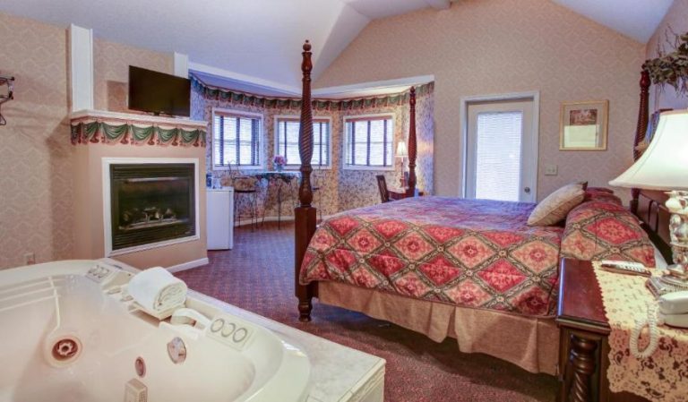 Afton House Inn