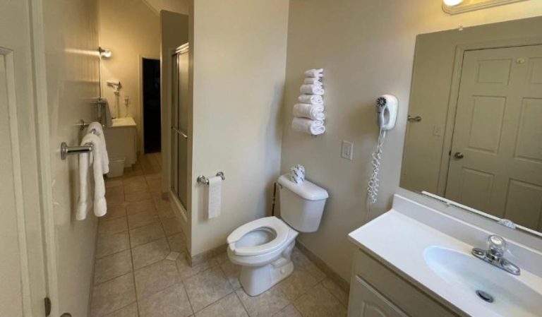 Afton House Inn