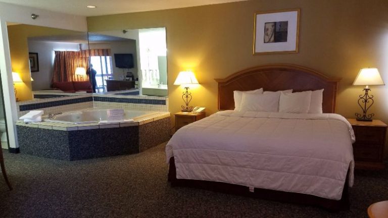 American Inn & Suites Ionia