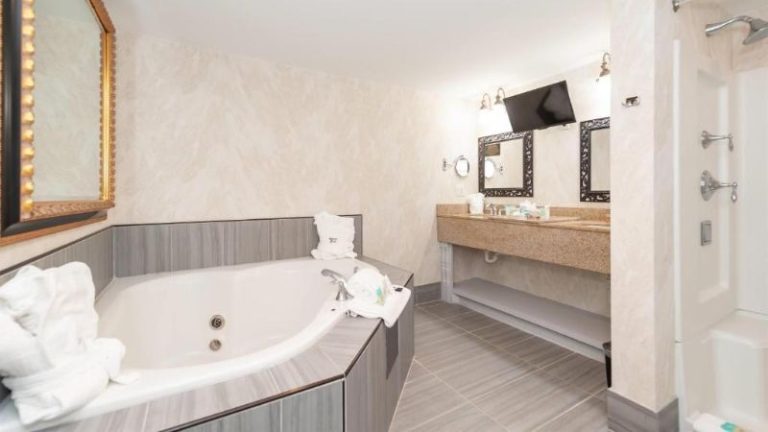Bellissimo Hotel, Trademark by Wyndham Near Foxwoods Casino