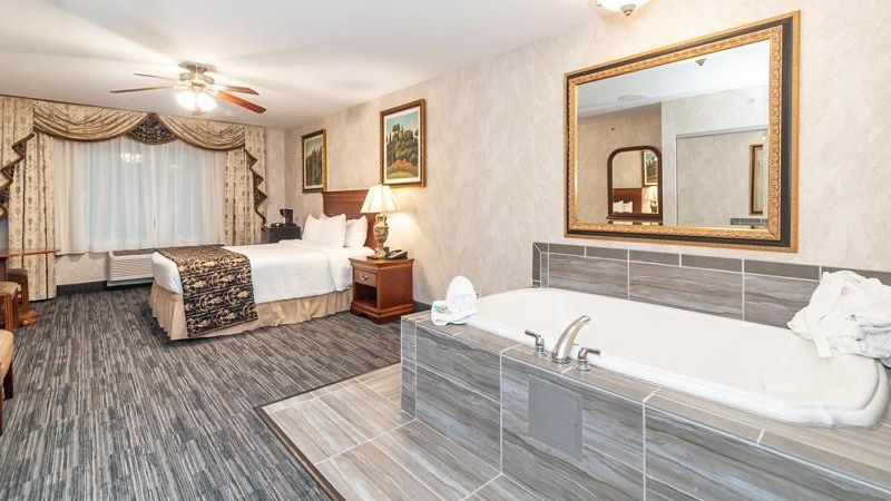 Bellissimo Hotel, Trademark by Wyndham Near Foxwoods Casino, room with private jacuzzi, photo 2