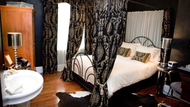 The Belvedere Inn & Restaurant