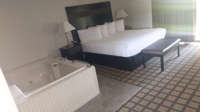 Best Western Beacon Inn