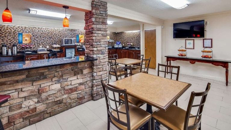 Best Western Inn & Suites of Macon