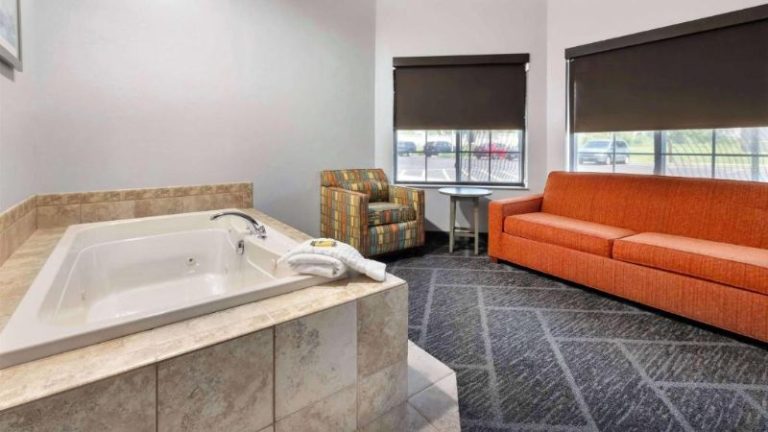 Wyndham Garden Appleton