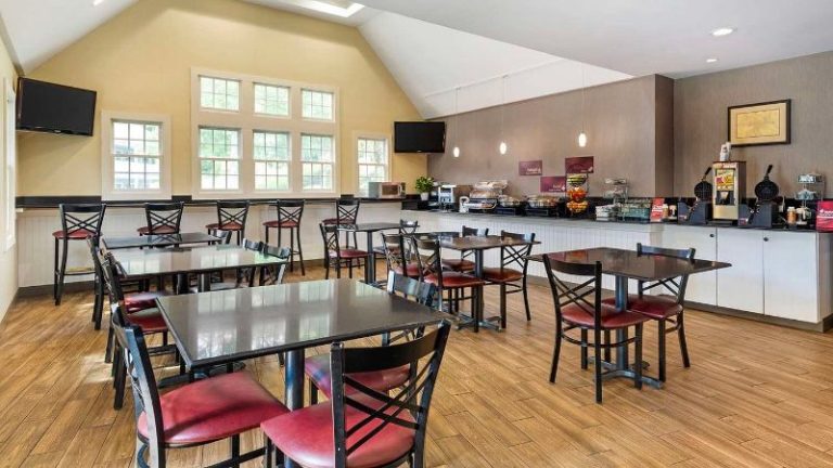 Best Western Plus Cold Spring