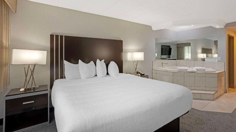 Best Western Plus Reading Inn & Suites