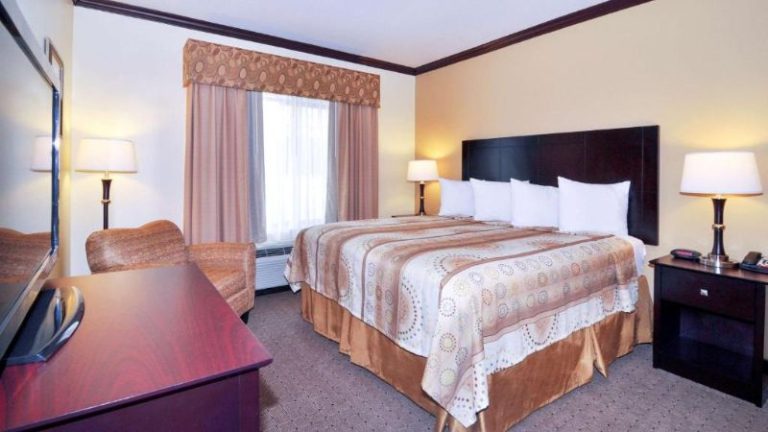 Best Western Plus Royal Mountain Inn & Suites