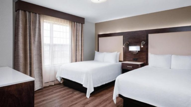 Best Western Premier Bridgewood Resort Hotel