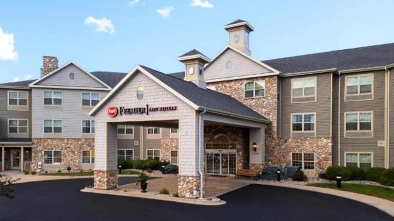 Best Western Premier Bridgewood Resort Hotel