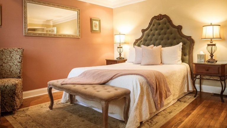 Biltmore Village Inn Bed & Breakfast
