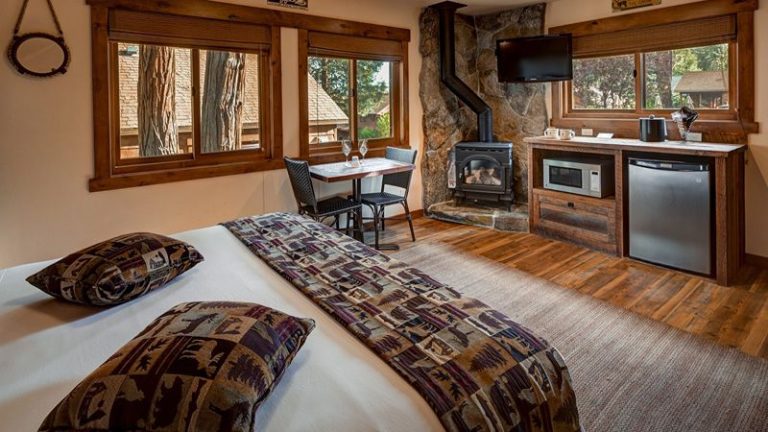 Cedar Glen Lodge