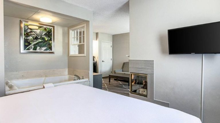 Clarion Inn Willow River