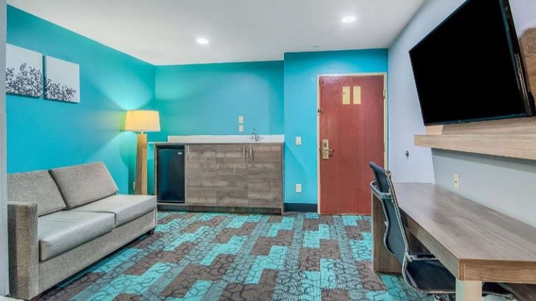 Clarion Pointe Wake Forest – Raleigh North