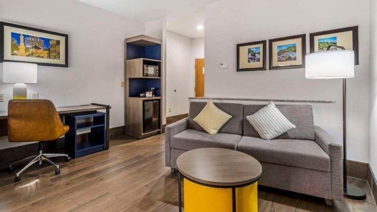 Comfort Suites Macon