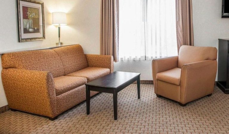 Comfort Suites Southport