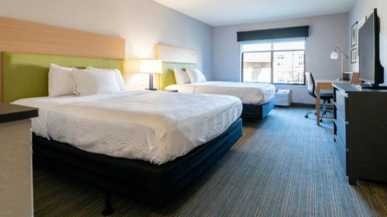 Country Inn & Suites by Radisson, Appleton, WI