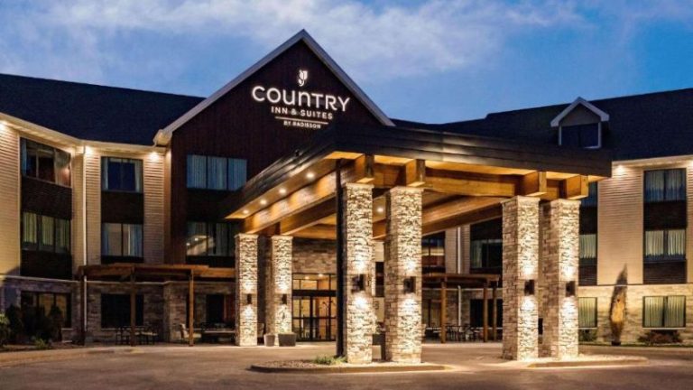 Country Inn & Suites by Radisson, Appleton, WI