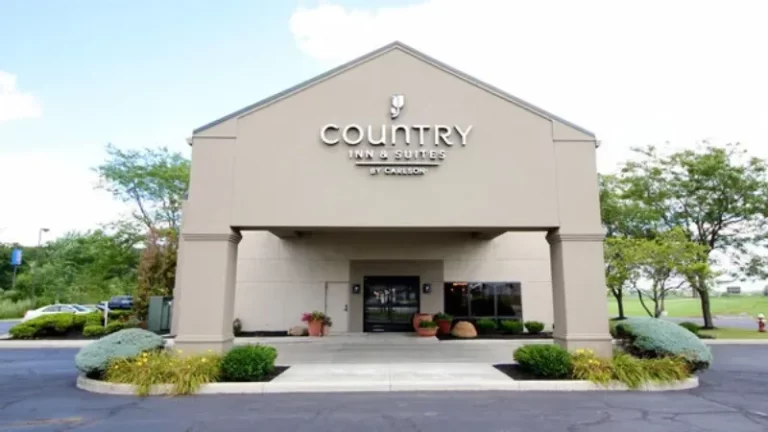 Country Inn & Suites by Radisson, Sandusky South, OH