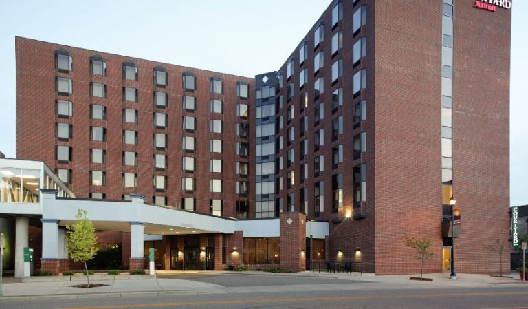 Courtyard St. Cloud