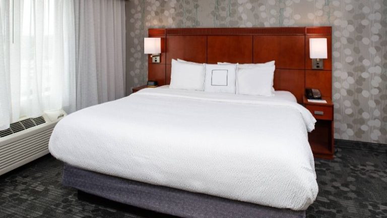Courtyard by Marriott High Point