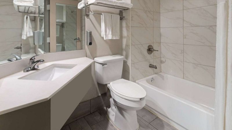 Days Inn & Suites by Wyndham Albany NY, photo 6