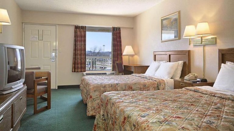 Days Inn by Wyndham Apple Valley Pigeon Forge/Sevierville
