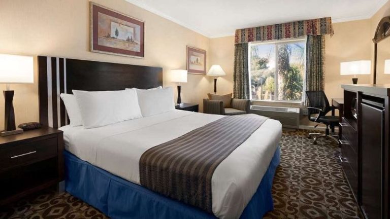 Days Inn by Wyndham Concord