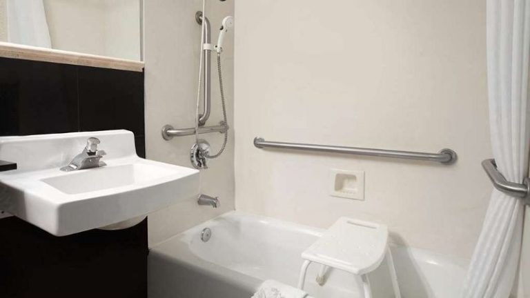 Days Inn by Wyndham Concord