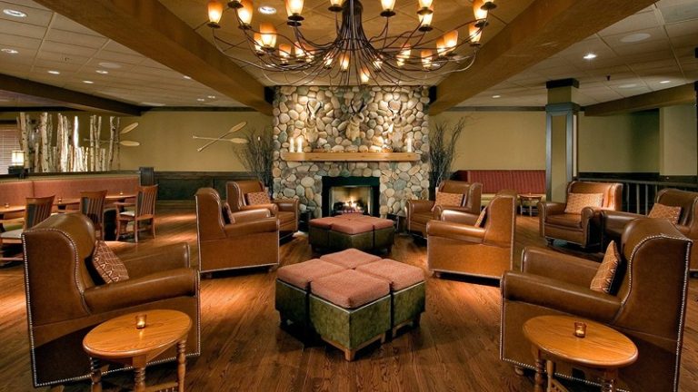 DoubleTree by Hilton Hotel Chicago – Arlington Heights